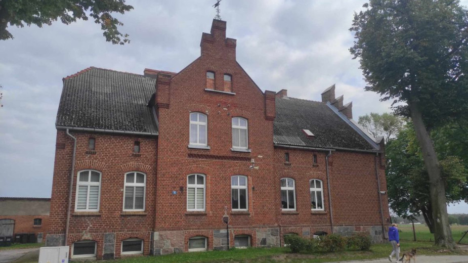 W Kosobudach, w gminie Brusy, wkrótce rozpocznie się renowacja budynku dawnej pastorówki