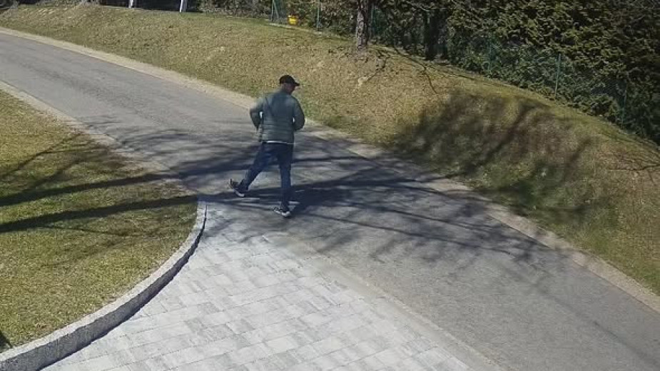 Kościerska policja apeluje do kierowców o nagrania z kamerek samochodowych, które mogłyby pomóc w ustaleniu sprawcy oszustwa na tzw. wypadek FOTO