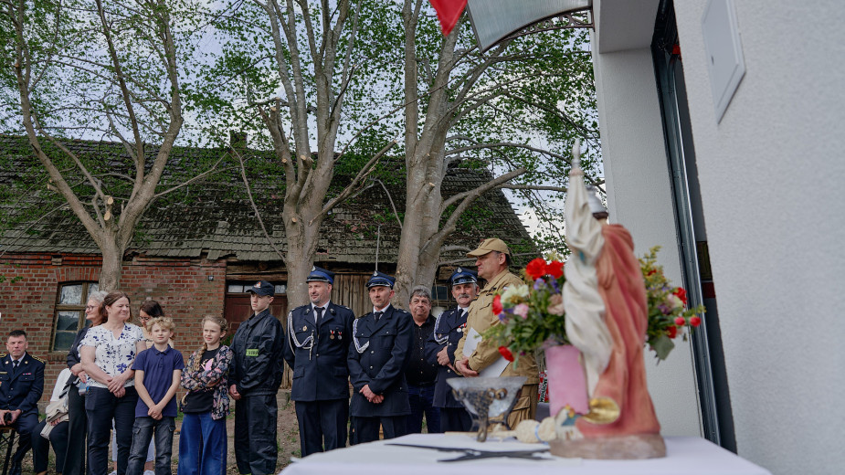 Uroczystość w remizie w Małych Chełmach. Miejscowa OSP ma wreszcie swojego Floriana FOTO