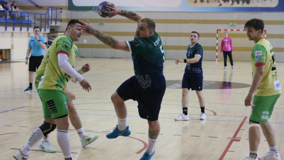 Handball Czersk zakończył sezon porażką. Już wcześniej nasi szczypiorniści byli jednak pewni pozostania w I lidze. Za dużo błędów FOTO