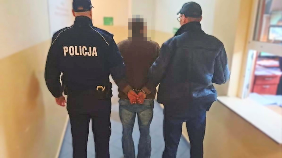 Kierowca i pasażer zatrzymani podczas kontroli drogowej w Lubaniu, w powiecie kościerskim