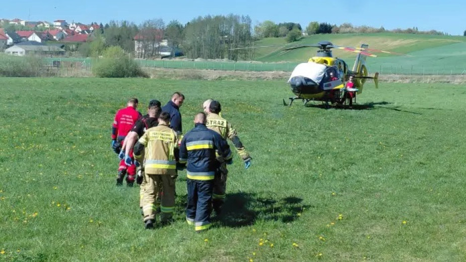 Kilkunastoletni zawodnik ucierpiał podczas wypadku w trakcie zawodów motocrossowych na torze Plebanka w Więcborku