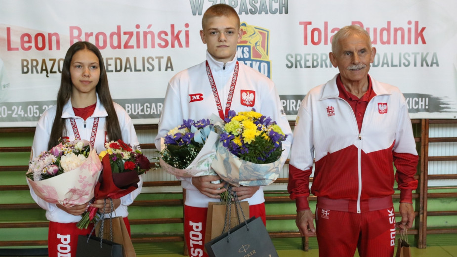 ZKS Miastko zgotował królewskie powitanie dla Toli Rudnik i Leona Brodzińskiego - medalistów Mistrzostw Europy Młodzików FOTO