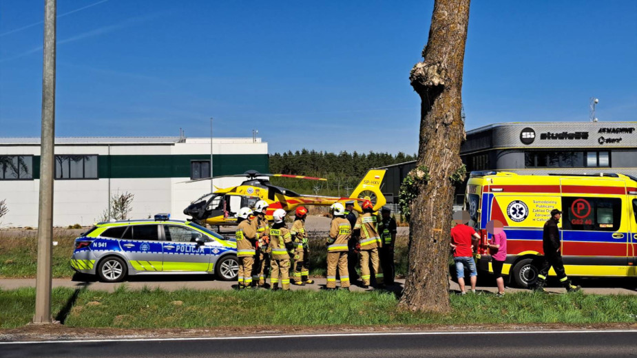 Wypadek nastolatka na hulajnodze w Zagórkach w gminie Człuchów. Poszkodowany został ranny AKTUALIZACJA