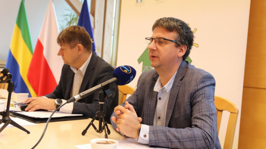 Są pieniądze dla gminy Chojnice z Urzędu Marszałkowskiego. Sołectwo Topole-Władysławek wykorzysta je na stworzenie miejsca rekreacji