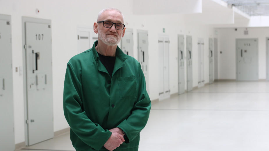 Matura za więziennymi murami. Dziesięciu osadzonych z Zakładu Karnego w Czarnem przystąpiło do egzaminu dojrzałości ROZMOWA