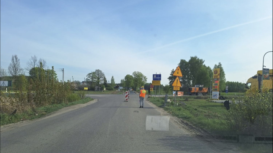 Ruszyła budowa ronda na drodze wojewódzkiej 221 w Małym Klinczu w powiecie kościerskim