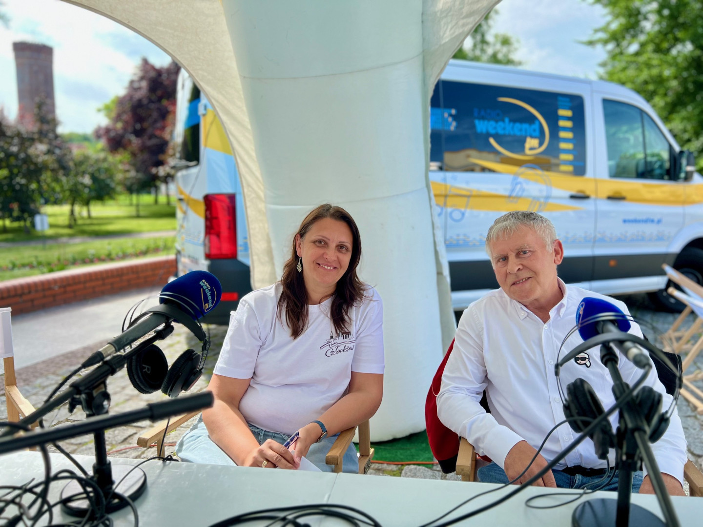 Weekend w Człuchowie. Nadajemy na żywo z mobilnego studia Weekend FM i zapraszamy na święto miasta (FOTO, ROZMOWY)