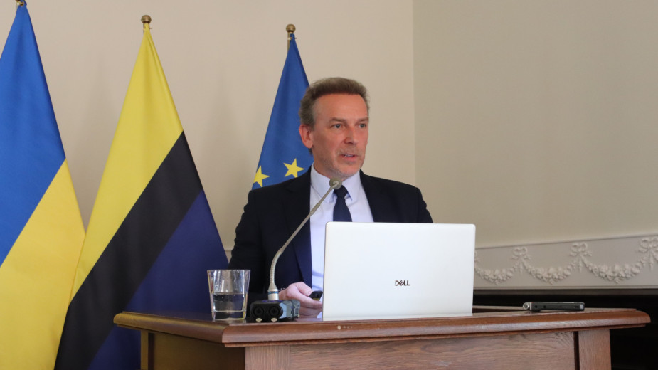 Zarząd Powiatu Chojnickiego z wotum zaufania i absolutorium. Uchwały podjęto po długiej dyskusji