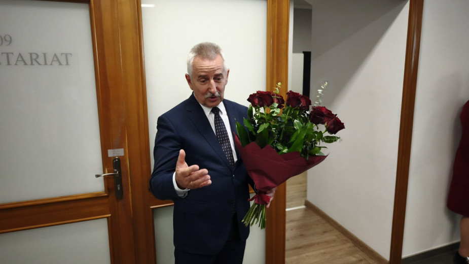 Burmistrz Tucholi Tadeusz Kowalski uzyskał jednogłośnie absolutorium za wykonanie ubiegłorocznego budżetu i wotum zaufania od radnych