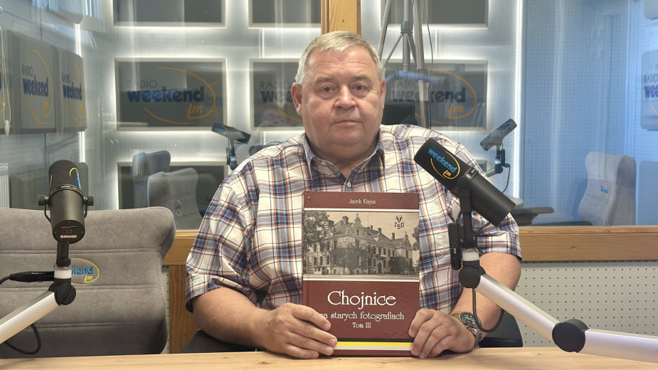 Jacek Klajna przygotował już trzeci tom albumu "Chojnice na starych fotografiach". Tym razem to okres PRL-u (ROZMOWA)