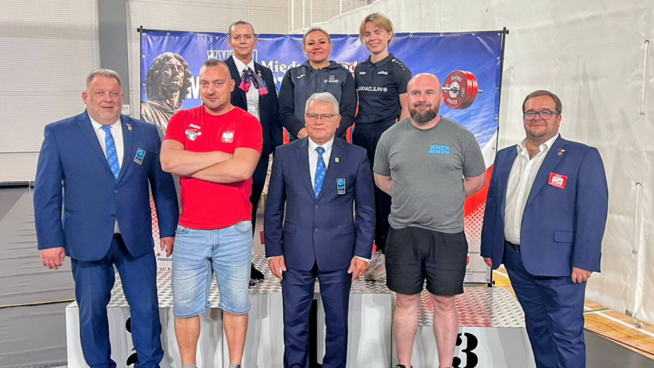 Dwaj Więcborczanie przywieźli złoty i brązowy medal z Mistrzostw Polski Masters w podnoszeniu ciężarów. Karol Dueskau został wybrany do władz związku