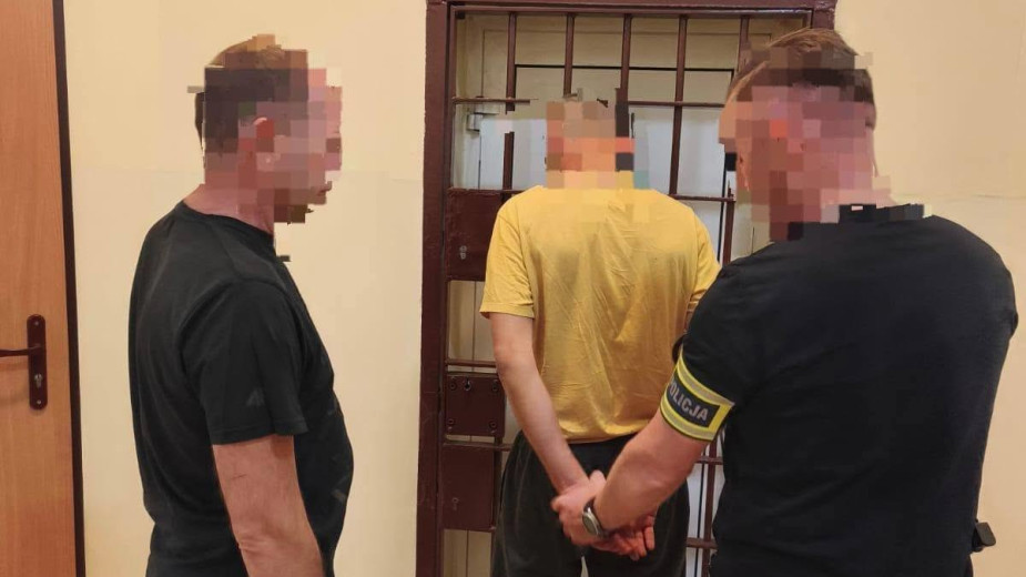 Zabójstwo połączone z rozbojem. Według wstępnych ustaleń śledczych kradzież mercedesa była motywem zabójstwa
