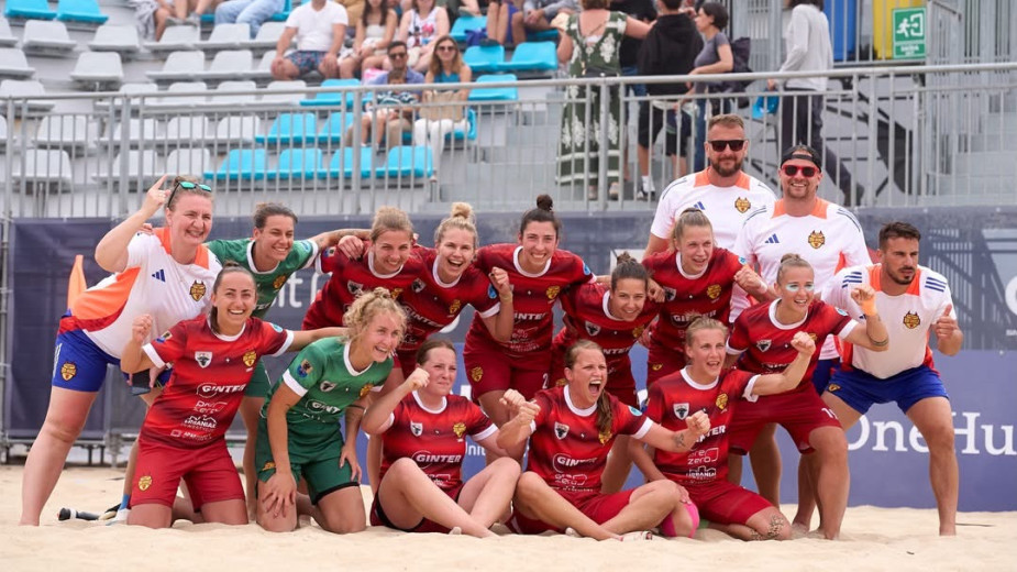 Ten medal jest dla całej naszej społeczności. Red Devils Ladies Chojnice po raz kolejny na podium beachsoccerowej Ligi Mistrzyń