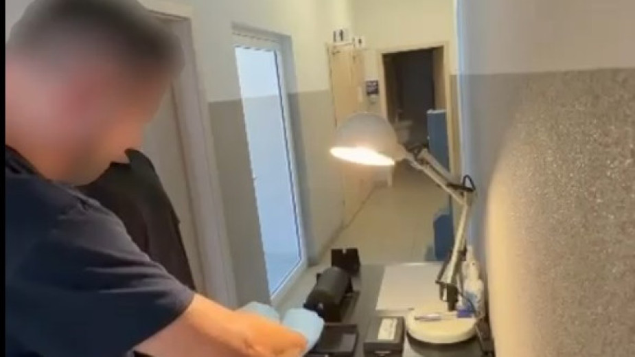 19-letni obywatel Ukrainy oszukał metodą "na pracownika banku" 79-letniego mieszkańca Kamienia Krajeńskiego
