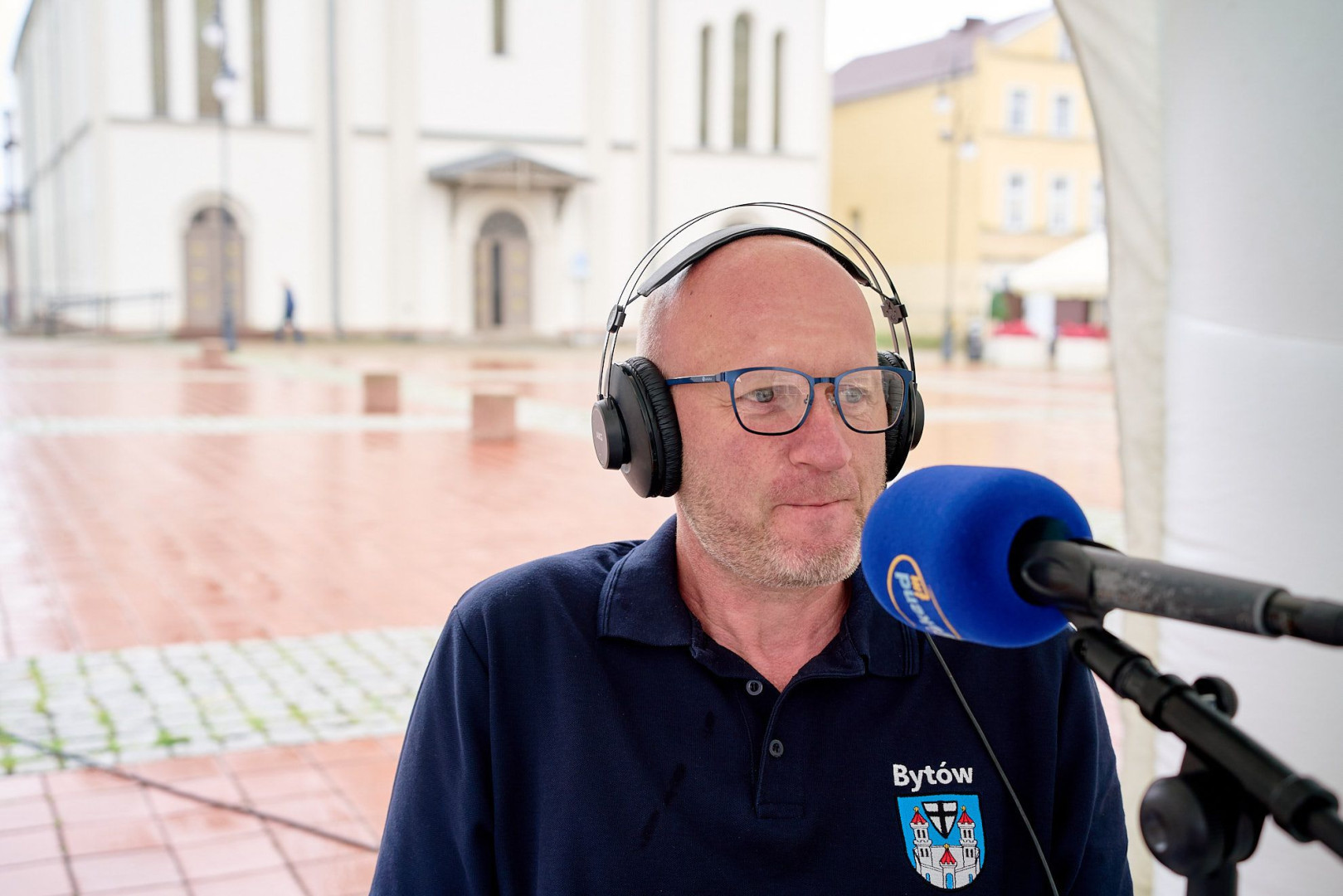 Lato z Weekend FM. Nadawaliśmy na żywo z rynku w Bytowie (ROZMOWA)