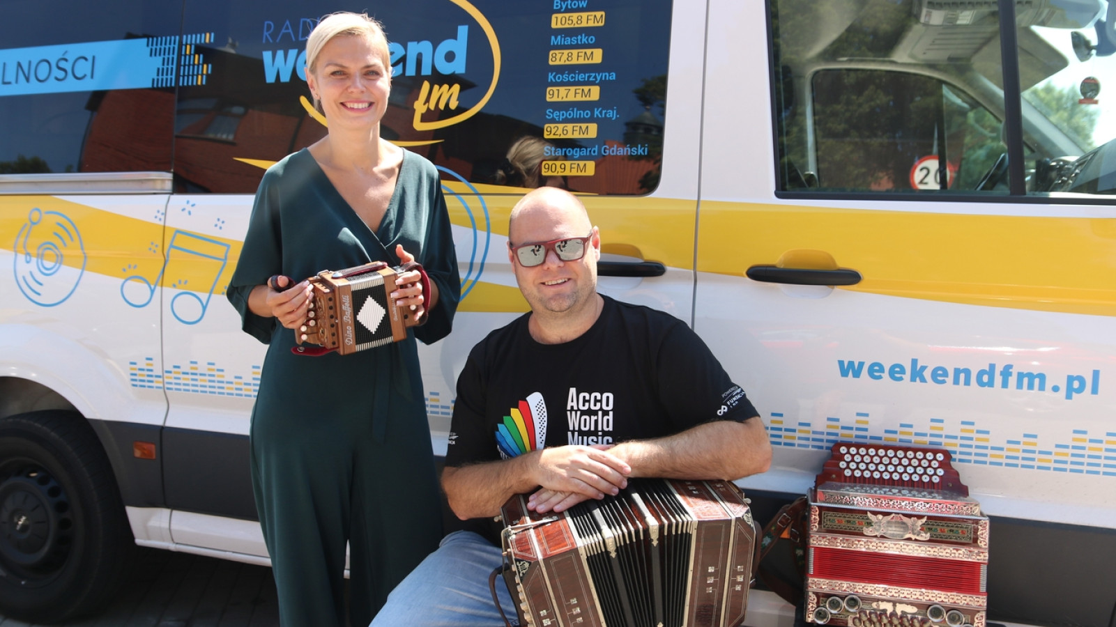 Nadawaliśmy na żywo z Sulęczyna. Kr&oacute;luje tu muzyka akordeonowa. Ruszył Acco World Music Festival. "Pokazujemy akordeon jako instrument świata" (ROZMOWY, FOTO)