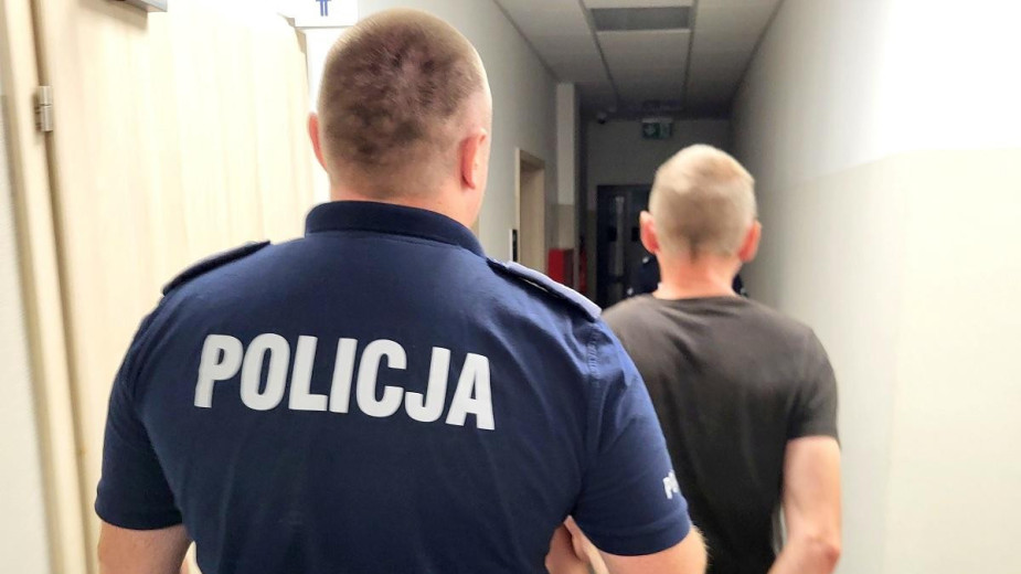 Alimenciarz, który ukrywał się przed wymiarem sprawiedliwości zatrzymany w powiecie tucholskim. Jest już za kratami