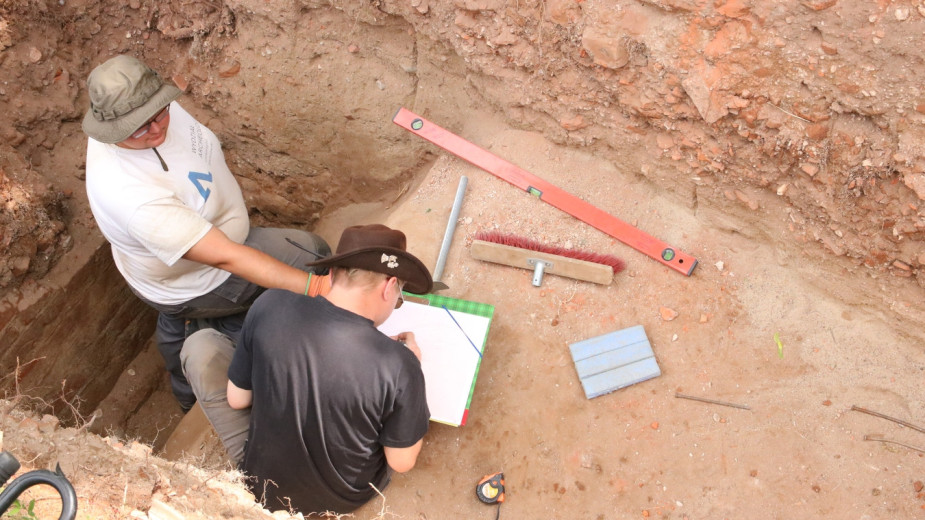 Zakończyły się kolejne badania archeologów z Uniwersytetu Warszawskiego na człuchowskim zamku (ROZMOWA, FOTO)