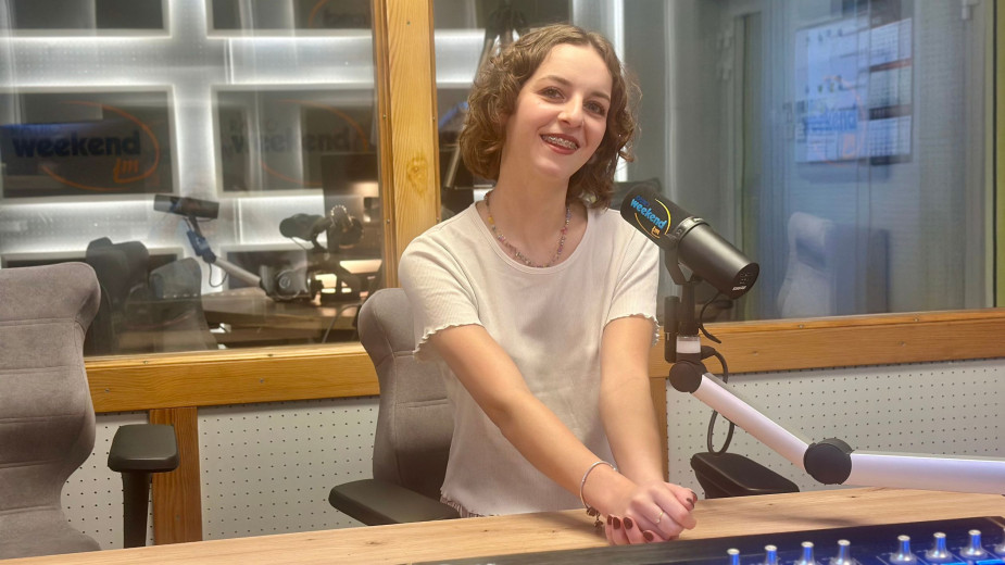 Julia Stoltmann z Brus łączy folk z jazzem. Dziś w Weekend FM zaprezentowała "Kwoki" (ROZMOWA, PIOSENKA)