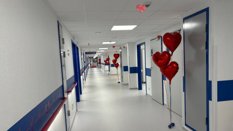 Nowa pracownia, komfortowe sale oraz nowoczesny sprzęt, w sumie za 20 mln zł. Oddział Rehabilitacji Kardiologicznej w kościerskim szpitalu już w nowym miejscu i całkowicie nowej odsłonie