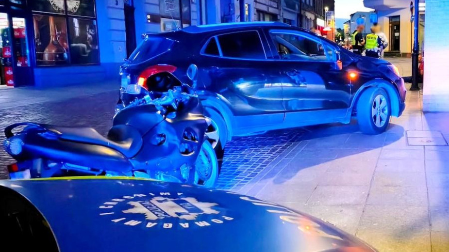 W centrum Starogardu Gdańskiego wpadł 44-letni motocyklista. Jak się okazało, był pijany i pod wpływem narkotyków