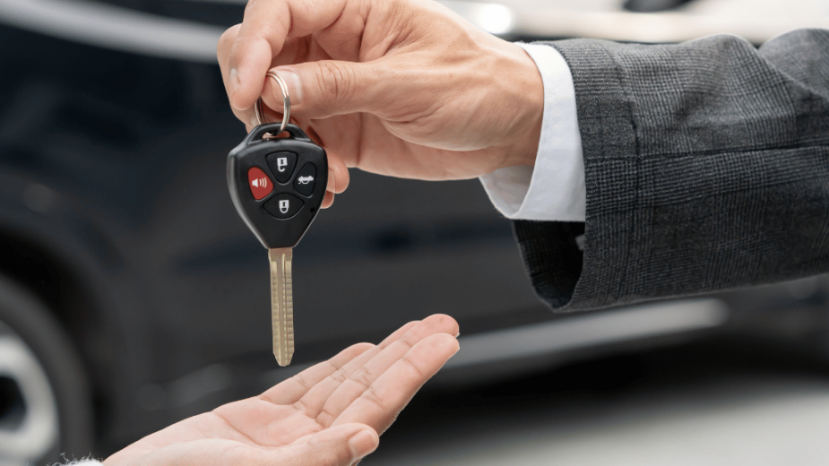 Leasing samochodu elektrycznego - dotacje, limity i opłacalność. Co musisz wiedzieć?