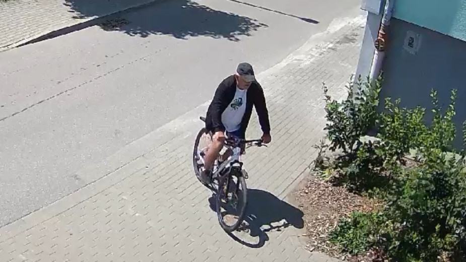 Kościerscy policjanci poszukują mężczyzny w związku z kradzieżą roweru. Jednoślad zniknął w Kościerzynie