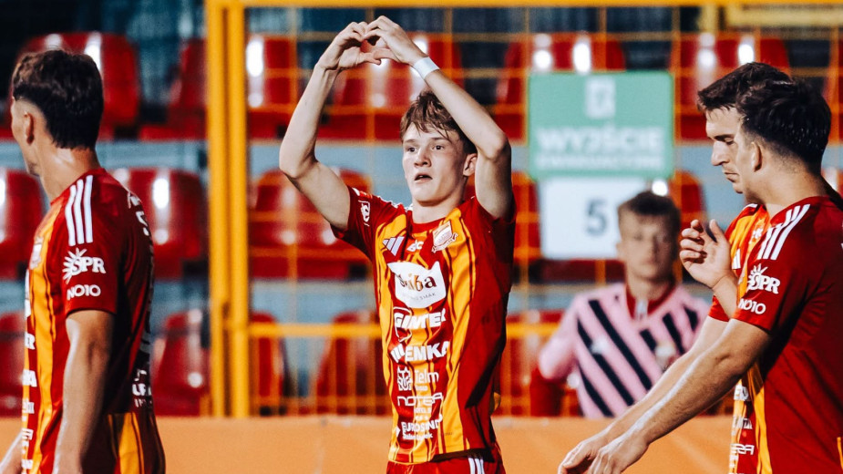 Chojniczanka ma pierwsze w tym sezonie zwycięstwo u siebie. Wygrała ze Stalą Stalowa Wola 2:0. "Żeby udowodnić, że jesteśmy coś warci"