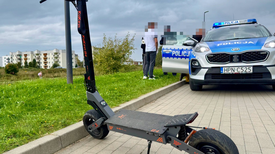 Niebezpieczne zdarzenie w Bytowie. Dwóch nastolatków na jednej hulajnodze i przykre konsekwencje nagłego hamowania