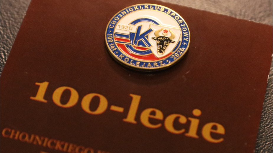 Historia Kolejarza Chojnice spisana w książce, a także opowiedziana przez zawodników i trenerów. Posłuchaj audycji o 100-leciu klubu z ulicy Lichnowskiej