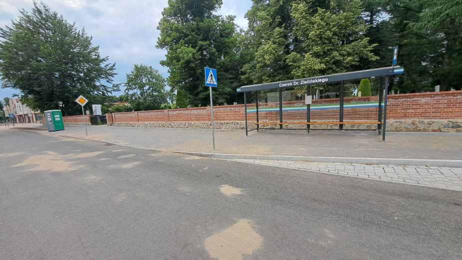 Nowa zieleń i ławeczki w Czersku. Wkrótce ostatnie akcenty modernizacji ulic w centrum miasta