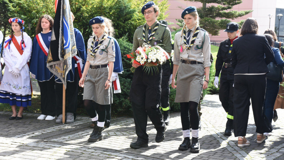 Wojenne wspomnienia i kwiaty. Chojnice uczciły 87 rocznicę wybuchu II wojny światowej (FOTO)
