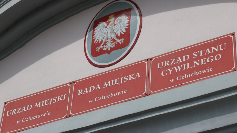 W człuchowskim ratuszu trwa przebudowa biura Rady Miejskiej. Po co ta inwestycja? Przewodniczący i burmistrz mają inne wersje