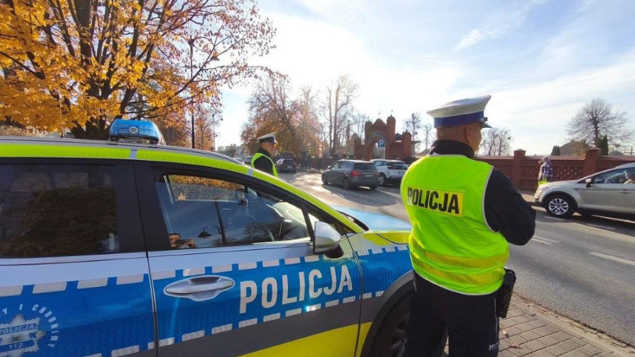 Od piątku 30 października zaczną obowiązywać zmiany w organizacji ruchu przy cmentarzu parafialnym w Tucholi (MAPKA)