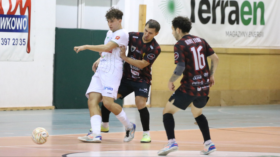 Zwycięstwa wciąż nie ma, ale "Czerwone Diabły" zasłużyły na pochwały. Remis Red Devils Chojnice w meczu z AZS-em UW Kupczyk Wilanów. "Przyjmujemy to, co mamy"
