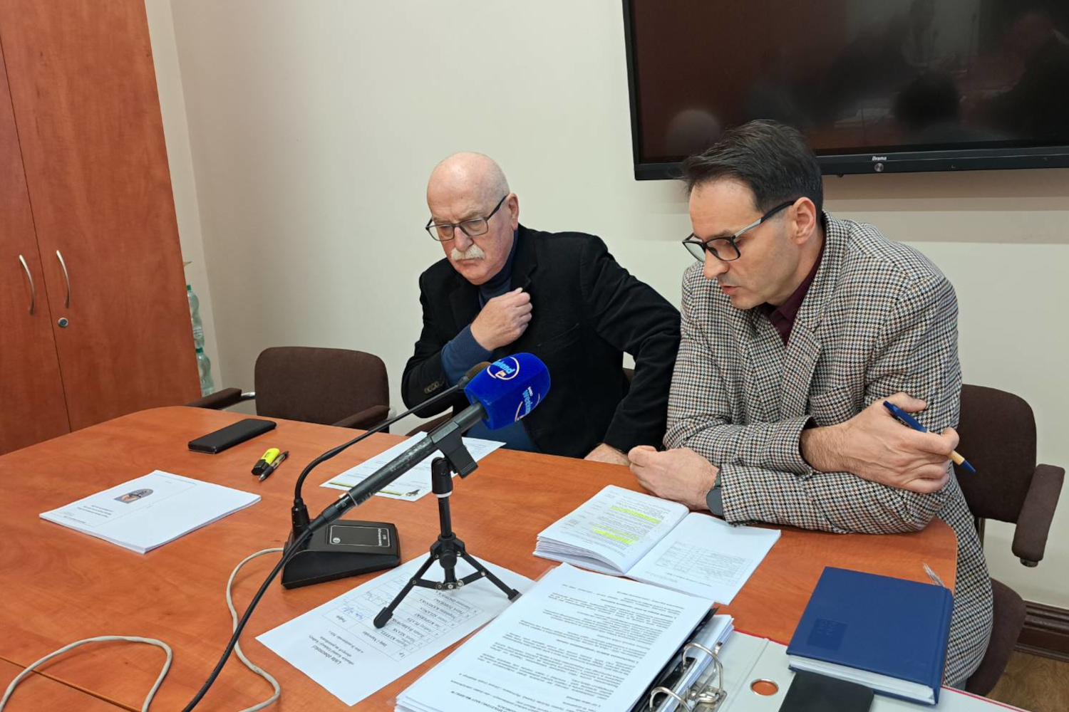 Radio Weekend FM, Miasto Chojnice będzie musiało dołożyć do szkół ...