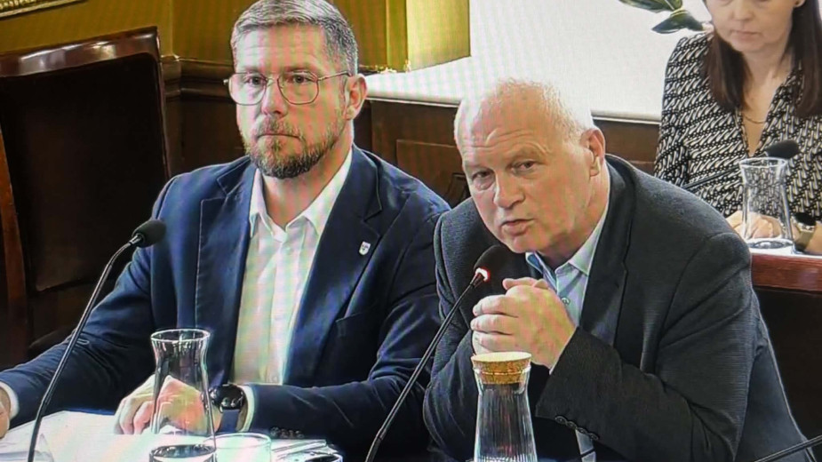 Nie obyło się bez dyskusji, ale ostatecznie uchwała została podjęta. O 2,8 procent wzrosną stawki przyszłorocznych podatków od nieruchomości w gminie Bytów