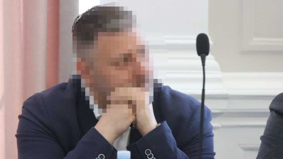 Człuchowski radny i były policjant Robert L. skazany za kradzież złotej bransoletki. Zapłaci grzywnę, ale nie straci mandatu. "Absolutnie tutaj nie możemy mówić o jakiejkolwiek nieuwadze"