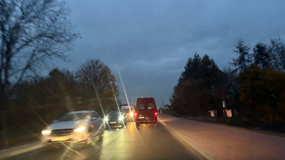 Dobra informacja dla kierowców. Znikną uciążliwe utrudnienia na modernizowanej drodze wojewódzkiej 221 na trasie Nowa Karczma - Kościerzyna