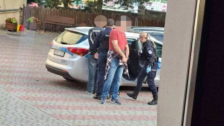 18-latek zatrzymany w Chojnicach w związku z niepokojącymi internetowymi wpisami. Sprawa jest wyjaśniana przez policję