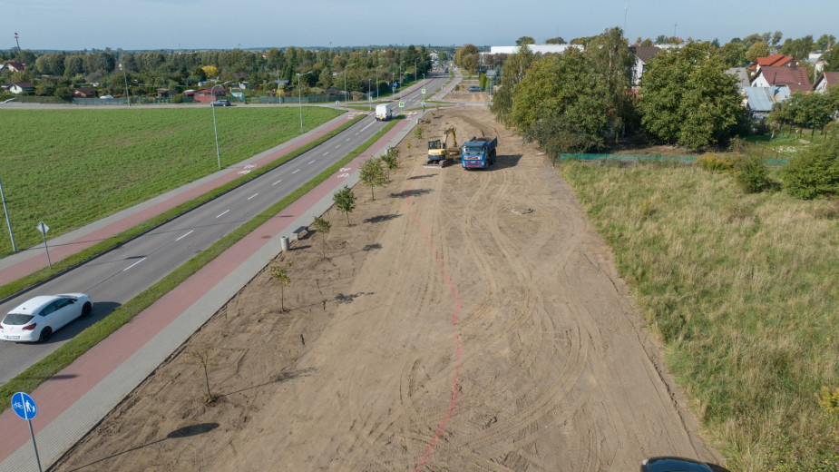 Nowe nasadzenia i elementy małej architektury. Brusy zyskają kolejne tereny zielone