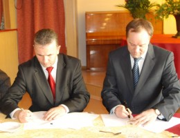 Projekt &bdquo;Kraina czystych jezior i rzek&rdquo; podpisany
