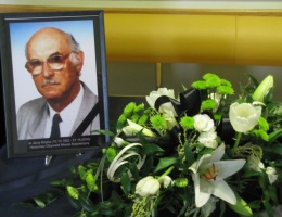 Dr Jerzy Knyba