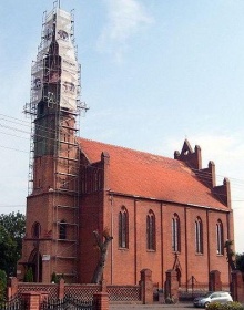 Gmina Tuchola przekazała 10 tys. złotych Parafii Rzymskokatolickiej pw. Św. Trójcy w Raciążu