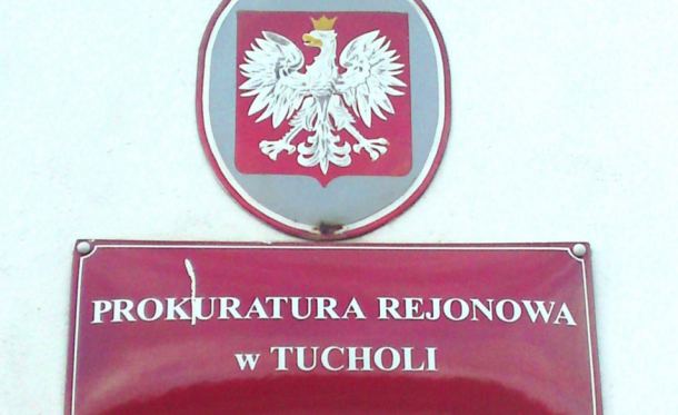 43-letni mężczyzna zginął przy cięciu drzewa piłą tarczową