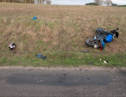 Wypadek busa i motocykla