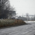 Zaraz za tym zakrętem stoi samochód firmy remontowej