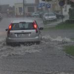 Ulewa w Sępólnie Krajeńskim. fot Maciej Bór/Weekend FM
