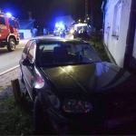 Zderzenie busa z osobówką w Rzeczenicy. fot. OSP Rzeczenica